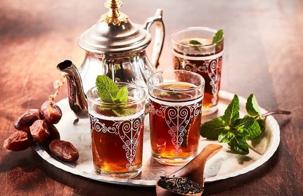 Cook Moroccan Food & Try on Traditional Clothes like a local