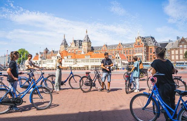 Amsterdam Bike Tour With Optional Canal Cruise (small-goups)