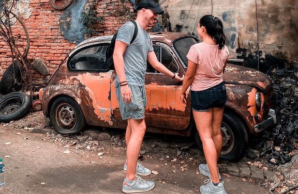 Bangkok Heritage & Street Art Private Walking Tour