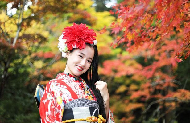 Photoshoot session by professional photographer in Kanazawa