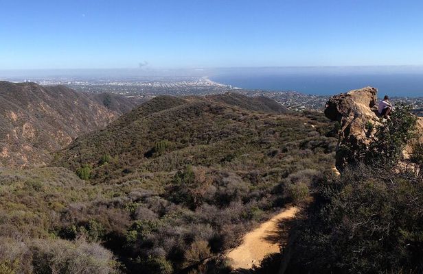 Hike in the Santa Monica Mountains