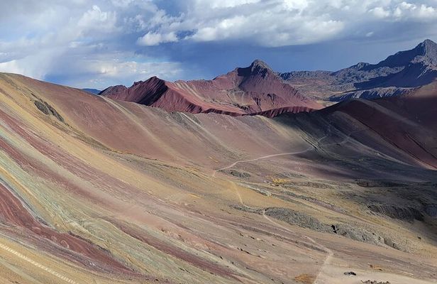 Ausangate 5 Day Trek to Rainbow Mountain - Cusco Peru