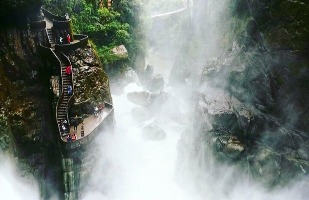 Private Tour, extreme adventure in Baños (All inclusive) 3d 2n.
