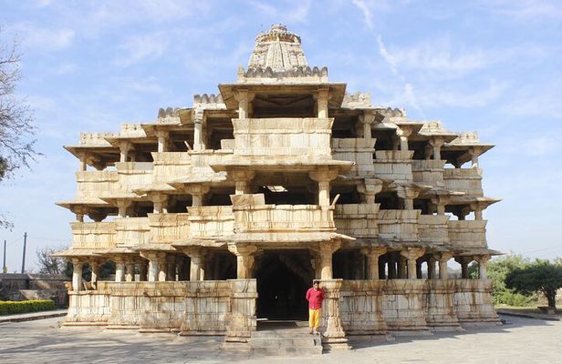 6 Days Golden Triangle Private Tour with Udaipur - 4 city