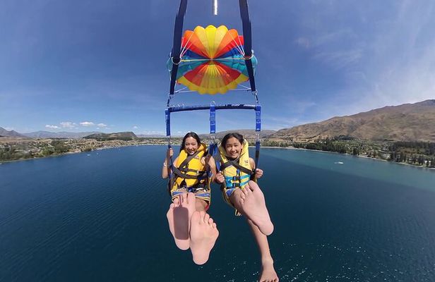 Wanaka Parasailing