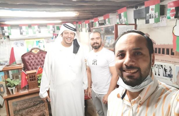 Walking tour Dubai Old Town / Old City, Creek, Abra, Souks