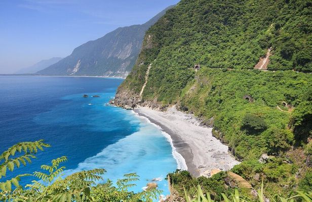 Private 7 Day Tour in East Taiwan
