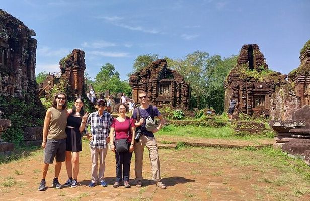 My Son Sanctuary and Boat Trip Sunset private Tour