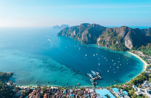 Phi Phi Islands Cruise with Lunch & Sea View Seats from Phuket