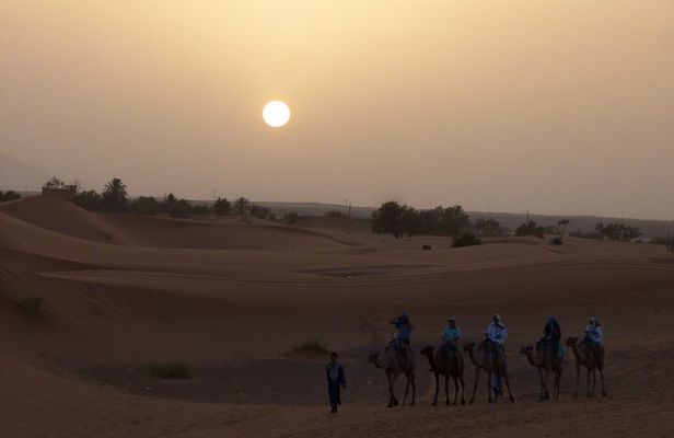 Jeep tour around merzouga 