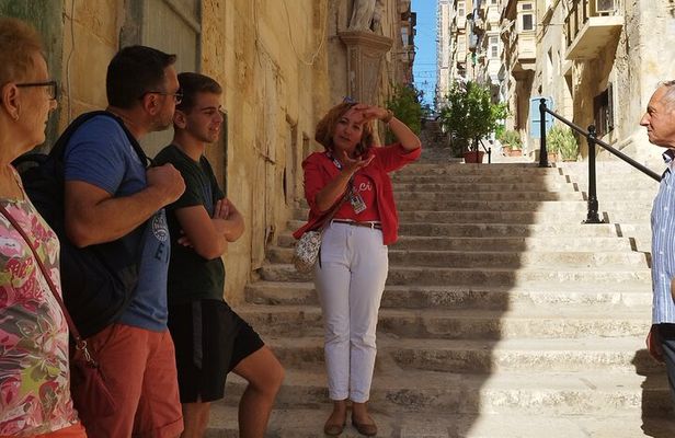 3 heures à la Valette avec une guide professionnelle