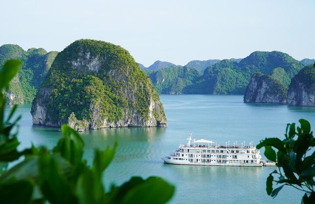 Ha Long Bay 1 Day Joined Luxury Tour