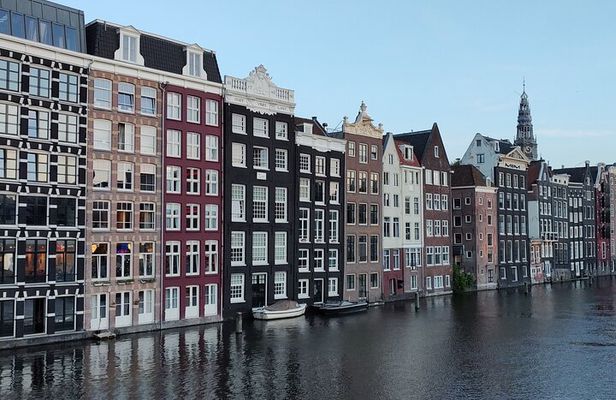 Amsterdam and Countryside Private Full-Day Tour by luxury car