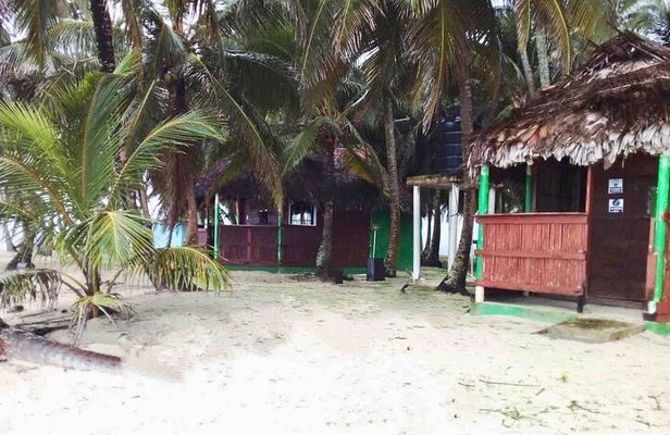 2D/1N in San Blas Island: Private Cabin, Bath, Tour and Meals Included
