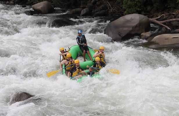 White Water Rafting class V