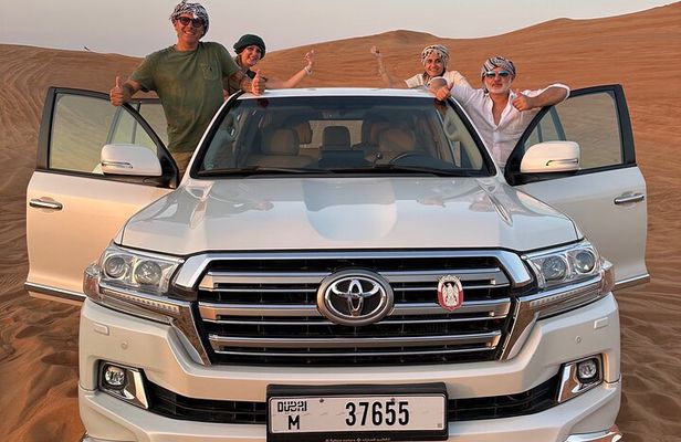 Platinum Desert Safari in 4x4, Quad Bike, Live BBQ and Shows