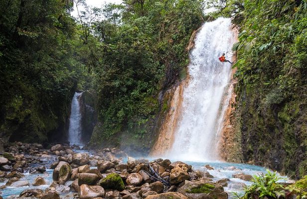 Private Canyoning Tour in Gata Media Canyon