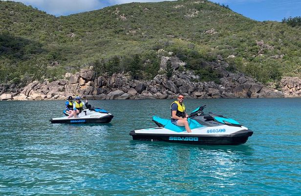 Magnetic Island 2-Hour Guided Tour by Jet-Ski