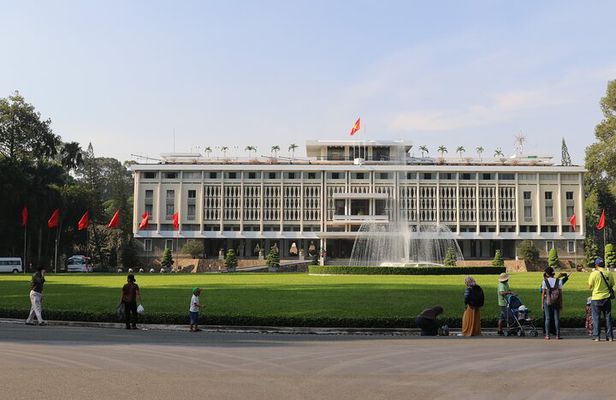 From HCM: Cu Chi Tunnels & Highlights City Full-Day Tour