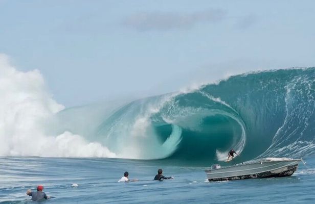 Tahiti: Full Day Tour with Taxi Boat (Teahupoo)
