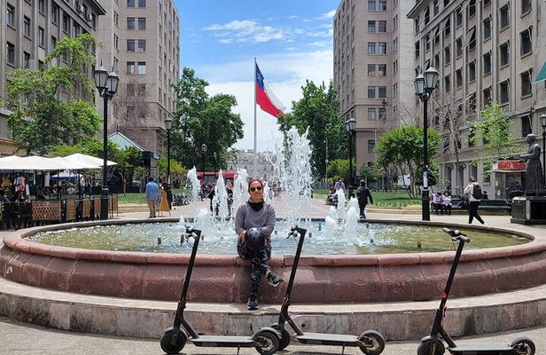 Electric Scooter City Tour ~ Discover Downtown - Santiago
