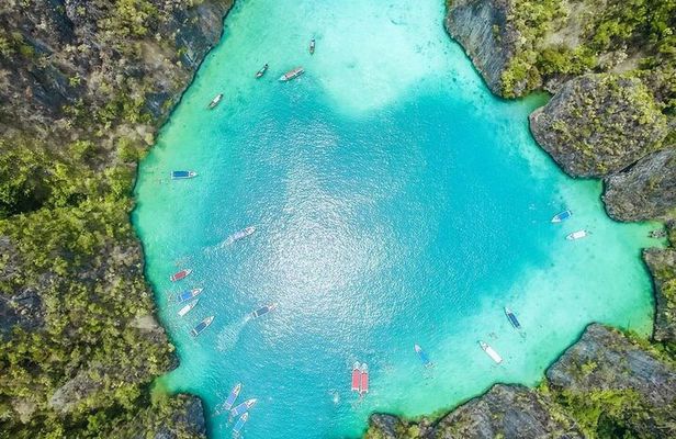 Krabi: Early Bird Phi Phi Islands + 4 Islands by Speedboat