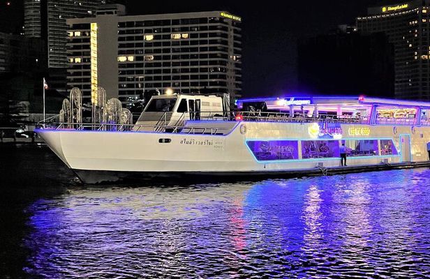 Night River Cruise with Wine on the Chao Phraya