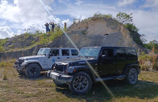 Private Cozumel Cave and Ruin Exploration Tour with Mexican Lunch