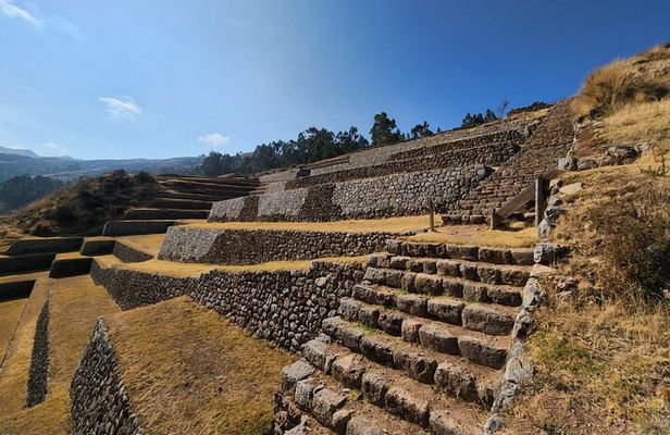 Sacred Valley: Chinchero, Moray, Maras, Ollantaytambo and Pisaq