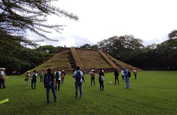 Fullday El Salvador Archaeological Exploration & Indigo Workshop