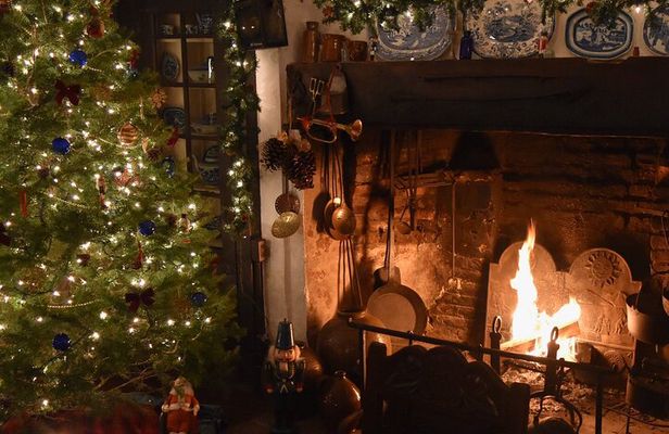 Fireside Tales: Ghosts of Christmas Past