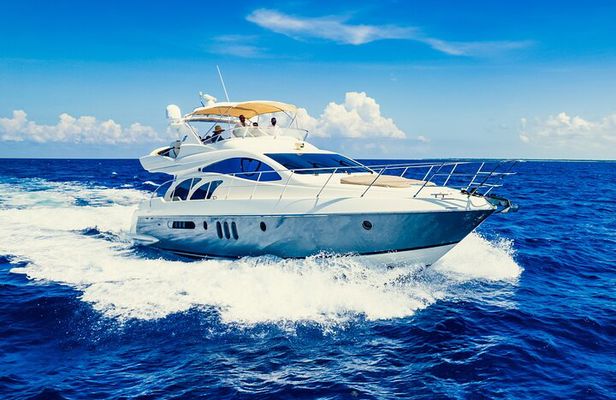 All inclusive Tulum: 4 hours Luxury Yacht 58' Azimut