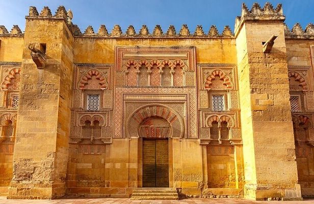 Private Mosque-Cathedral Tour in Cordoba