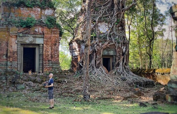 Private Guided Full-Day Tour to Koh Ker Temple with Pickup