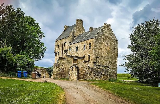 2 Day Private Guided Tour to Outlander locations , Loch Ness and Glencoe