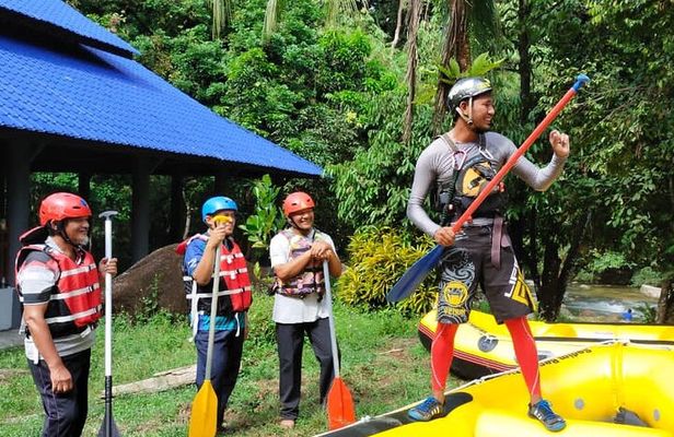 Whitewater Rafting Sedim River +/- Sireh Cave from Penang