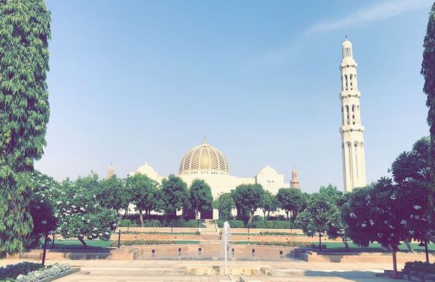 Half day Private Guided Tour in Muscat with Pickup