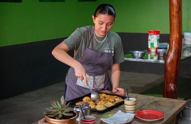 Costa Rican Bread Making in Monteverde