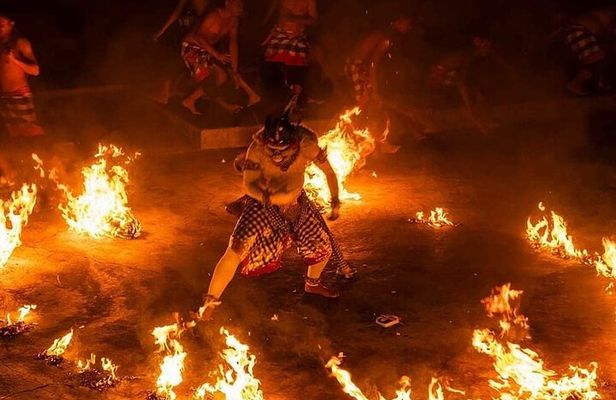 Kecak Fire Dance and Uluwatu Temple Private Half Day Tour