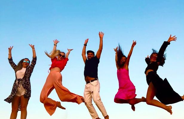 High Red Dune Desert Safari with Live BBQ – Dubai