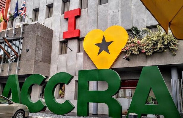 Accra Guided City Tour Experience