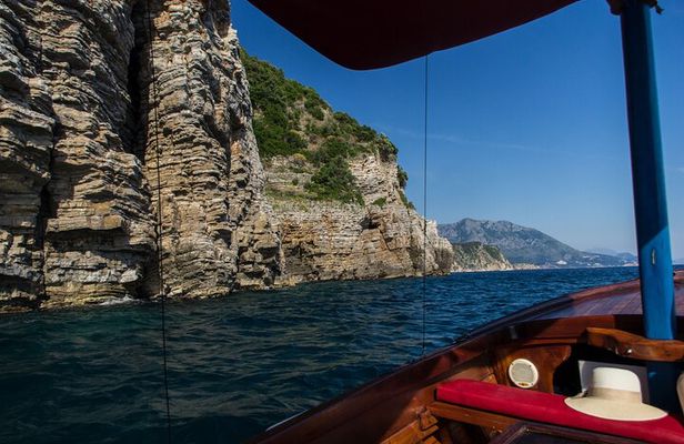 Private Boat Tour Adventure In Budva - Sightseeing & Snorkeling