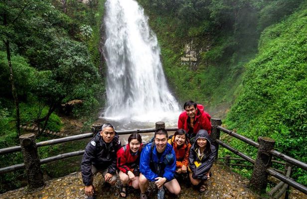 Sapa Love Silver Waterfall, Lonely Tree in Heaven Gate,San Sa Ho