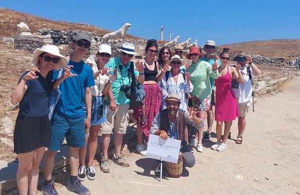 From Naxos/Paros: Delos & Mykonos Day Cruise with Expert Guide 