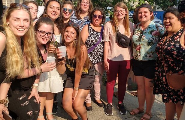 Bloody Murder Savannah Pub Crawl