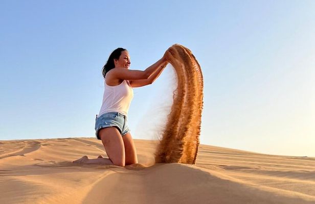 Dubai Red Desert Safari on Private 4x4, Sand Boarding, Camel 4hrs