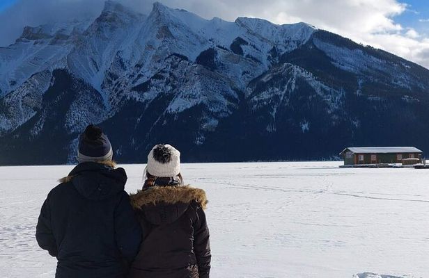 Banff National Park & Lake Louise FULL DAY PRIVATE TOUR