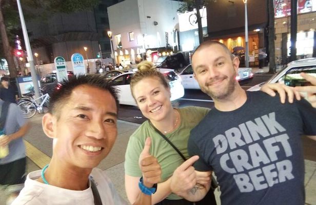 Okinawa Hot spot walk and local food & beer tour(All include)