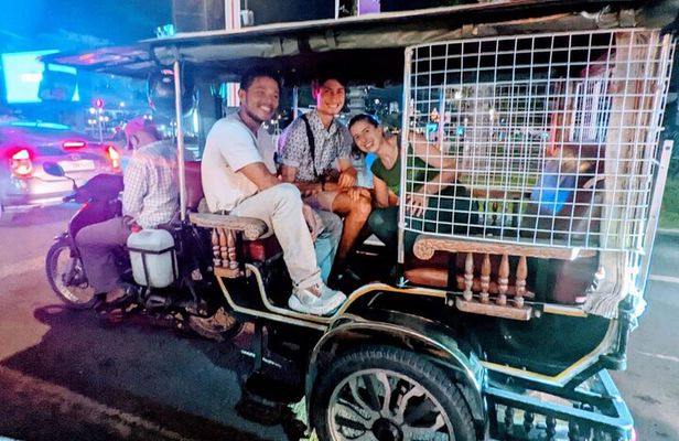 Full-Day Sightseeing and Historical Tour of Phnom Penh