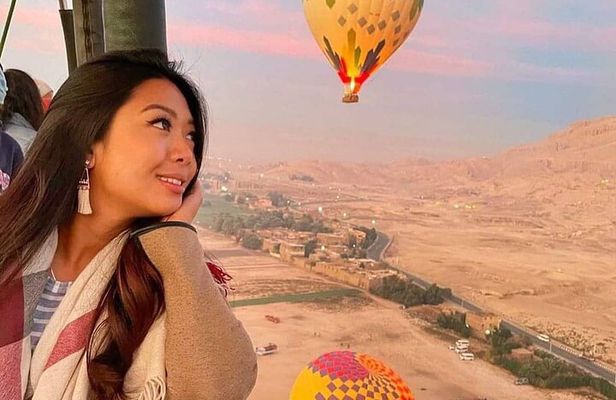 Full-Day Tour in Luxor with Hot air Balloon